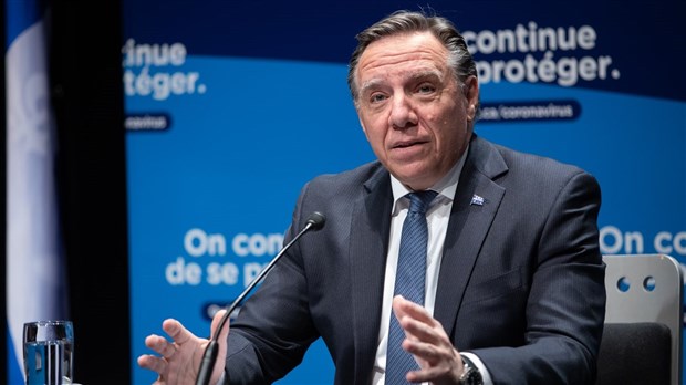 « Les heures passent, mais la douleur reste toujours aussi vive » — François Legault