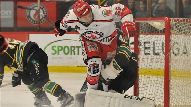 Hockey: fin de la saison régulière dimanche