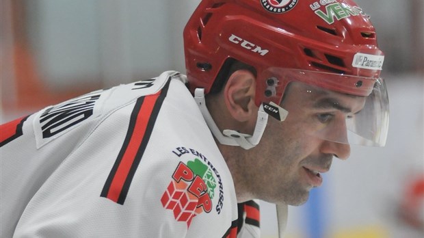 Pierre-Luc Leblond quitte la LNAH et les Pétroliers du Nord