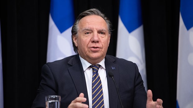 Il va continuer d'y avoir encore beaucoup de décès, avertit François Legault