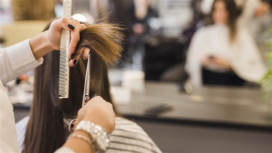 Réouverture des salons de coiffure et autres soins corporels le 15 juin