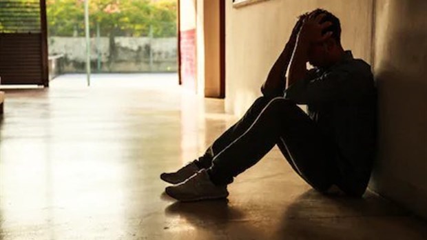 Pandémie près de 50 % des travailleurs québécois souffrent de détresse psychologique
