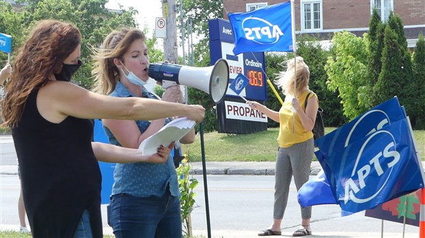 Les professionnels et techniciens de la santé manifesteront demain à Laval