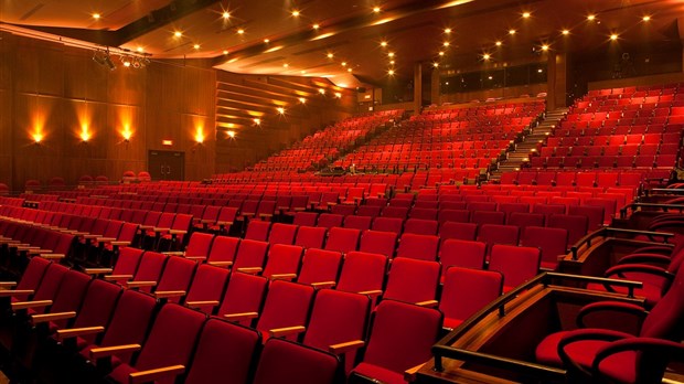 Québec annonce un nouveau programme d'aide temporaire aux salles de spectacles