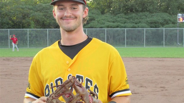 Ligue de baseball junior élite: Jacob Carroll sacré joueur du mois de juillet