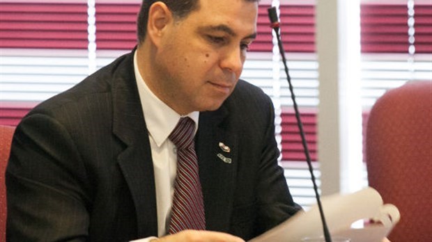David De Cotis réintègre le caucus d'Action Laval