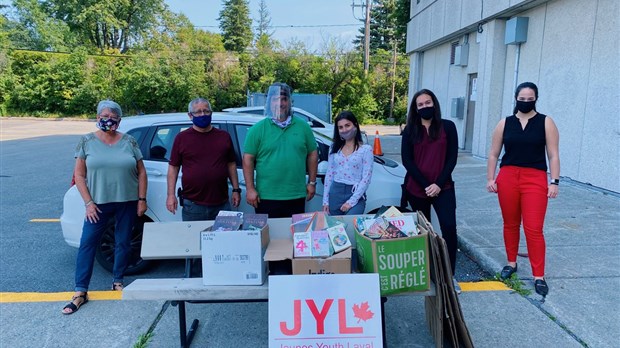 Jeunes Youth Laval collecte des livres pour promouvoir la lecture