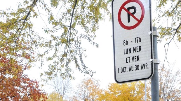 Stationnement alternatif : Laval le reporte au 1er novembre