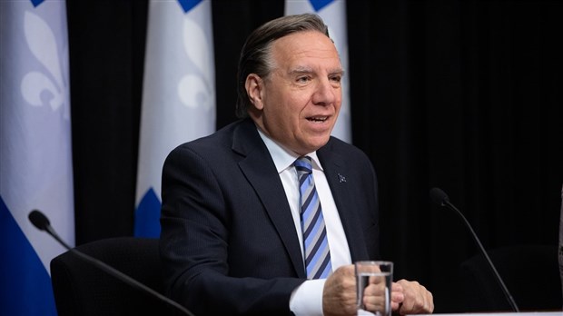 Legault demande à Justin Trudeau de suspendre les voyages internationaux non-essentiels