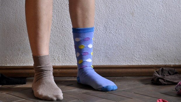 Des chaussettes dépareillées pour la journée mondiale de la Trisomie 21
