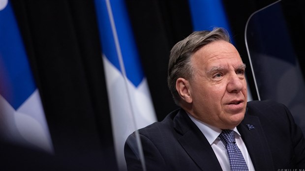 « Avril sera le mois de tous les dangers. » - François Legault