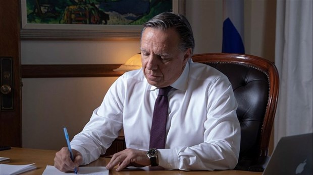 Déconfinement graduel: François Legault salue la mobilisation des Québécois