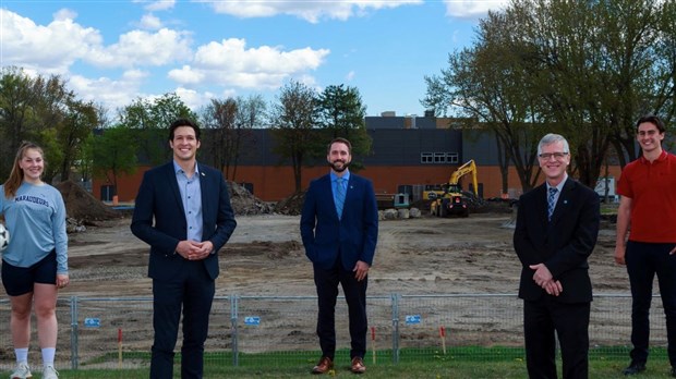 Projet d’aménagement de nouvelles plaines de jeux sur les terrains du Collège Laval