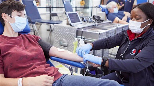 Dons de sang : les annulations de rendez-vous ont doublé, déplore Héma-Québec