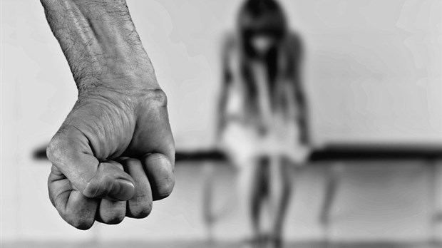 Une victoire pour la reconnaissance des impacts de la violence conjugale et familiale sur les femmes violentées et leurs enfants
