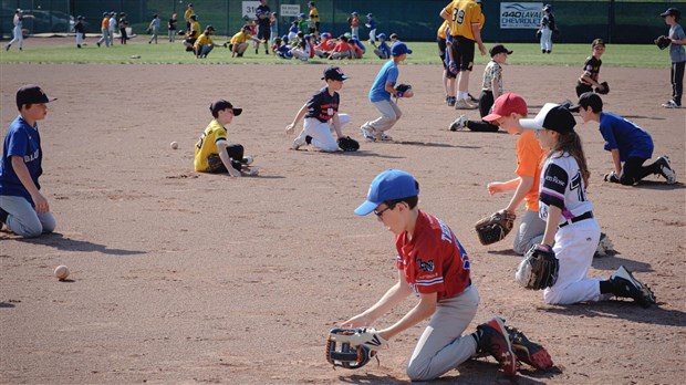 Grand succès pour la clinique de baseball des Pirates de Laval