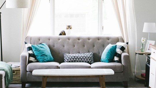 Les dernières tendances de stores pour le salon