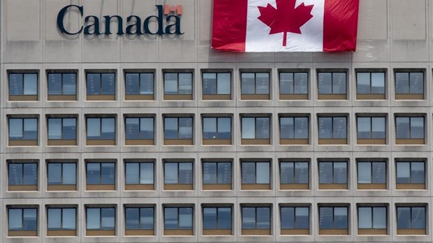 Un conseiller scientifique démissionne de Santé Canada, demandant une refonte majeure