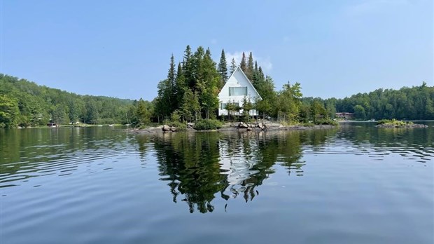 Un entrepreneur de Laval achète une «île/chalet» pour le bien-être de ses employés