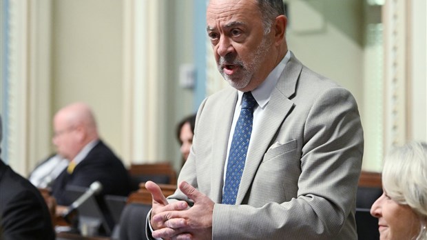 Le ministre de la Santé, Christian Dubé, prévoit un été «difficile» dans les hôpitaux