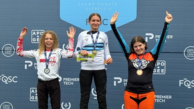 Zoé Simard Saint-Pierre championne québécoise en BMX racing