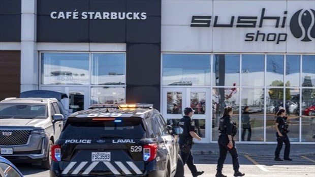 La police retrouve une voiture incendiée possiblement liée à un meurtre à Laval