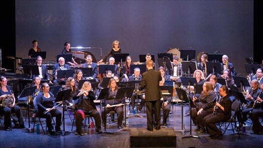 Un membre de l'Harmonie Laval Inc. reçoit un prix pour son dévouement