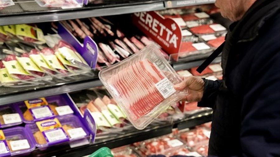 Une famille moyenne devra dépenser 994 $ de plus pour la nourriture l'an prochain