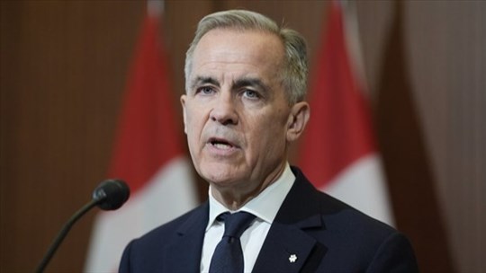 Le Canada impose des droits de douane de 25 % sur les véhicules importés des É.-U.