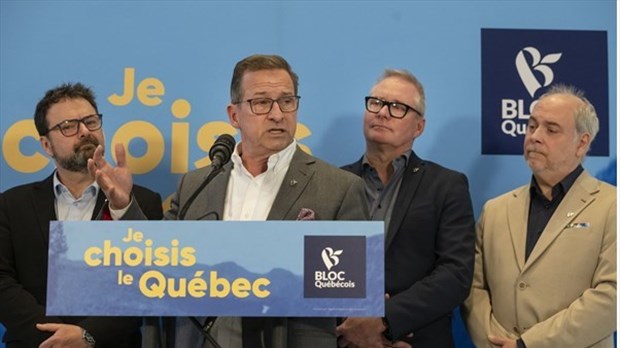 Départ d'une troisième semaine de campagne à l'ombre d'une instabilité économique