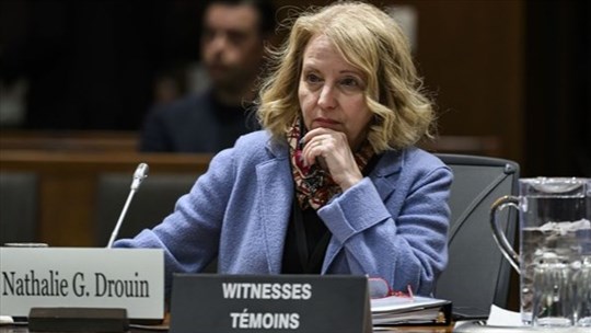 Des séances d'informations secrètes aux chefs d'opposition ont été recommandées