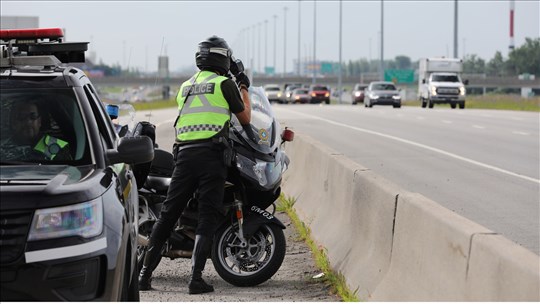 Sécurité routière : les policiers sur les routes partout au Québec
