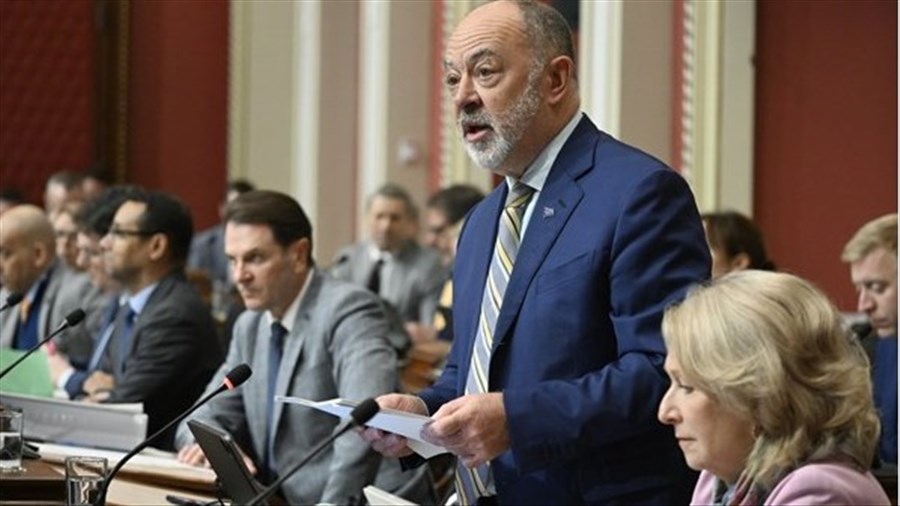 Rémunération des médecins : le ministre Christian Dubé n’exclut pas un bâillon