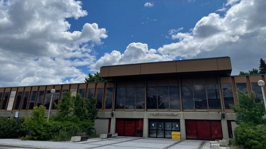 Dépassement de coûts pour la rénovation de l'Hôtel de Ville de Laval