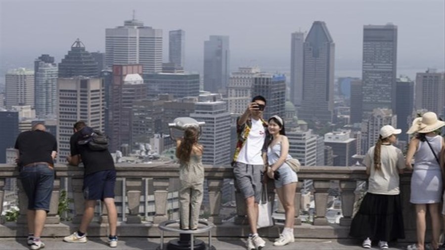 Des avis concernant la qualité de l'air et la chaleur restent en vigueur au pays
