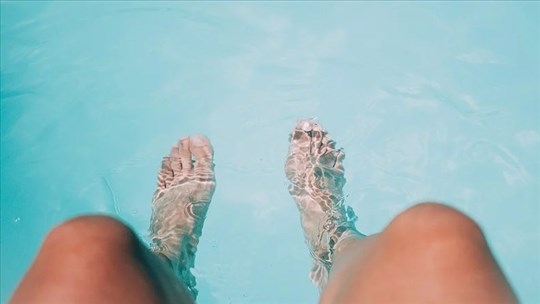 Laval adapte ses services aquatiques face à l’alerte de chaleur accablante