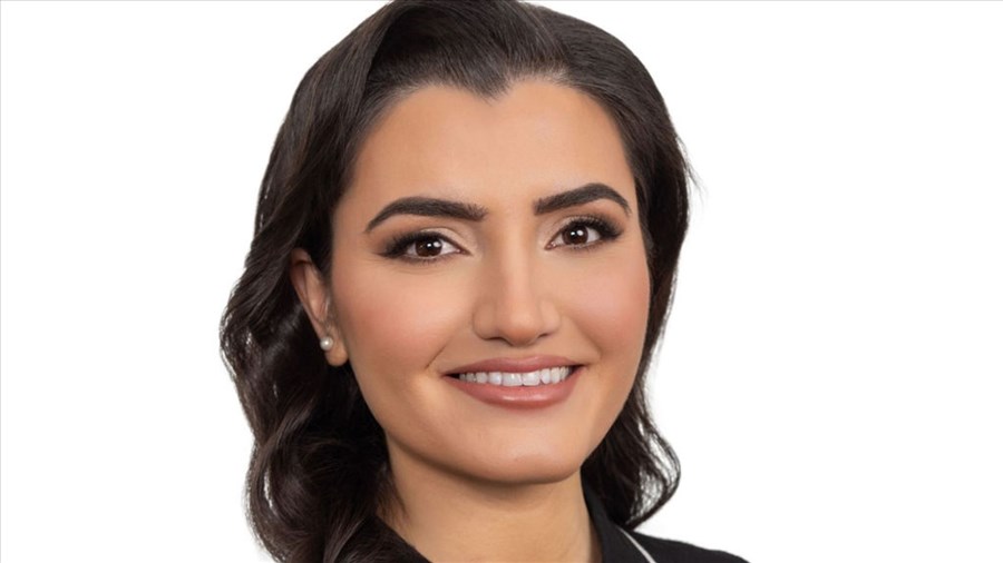 La candidat d'Action Laval, Dilan Battal se présente dans Sainte-Rose