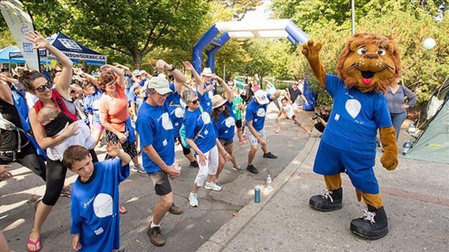 La population invitée au Parcours Parkinson 2025 au parc Ahuntsic 