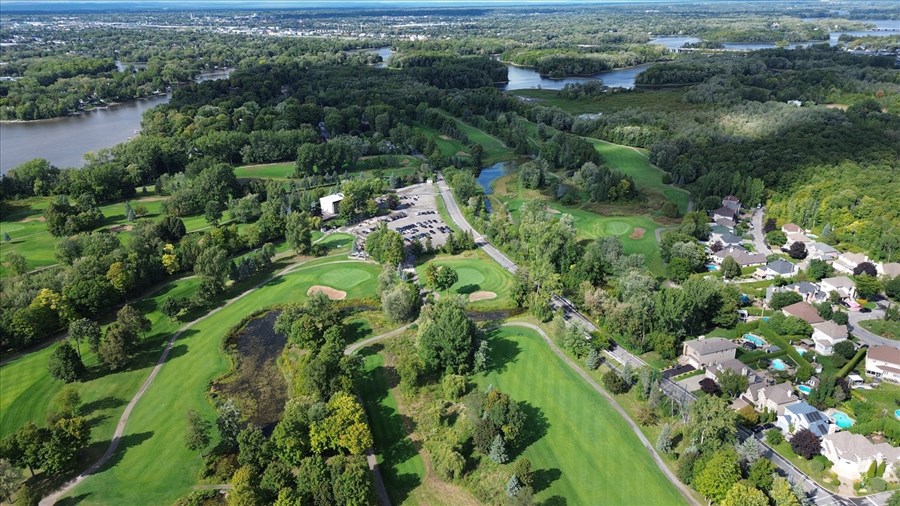 Laval présente une offre officielle pour le terrain du Golf Ste-Rose