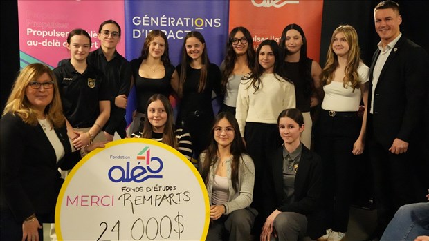 Une hockeyeuse de Laval reçoit une bourse de 2 000 $