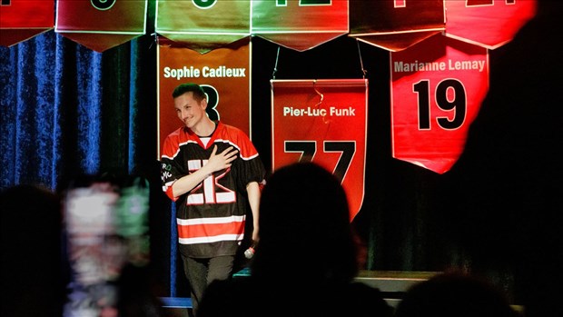 Le chandail d'impro de Pier-Luc Funk retiré par le Collège Montmorency