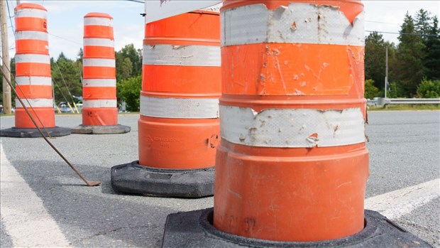Déviation de la circulation sur l’autoroute 13, en direction sud, à Laval