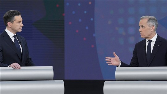 Pierre Poilievre demande à Mark Carney de ne pas céder face aux États-Unis
